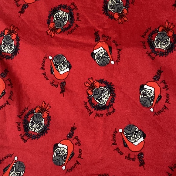 Pug and kisses long sleeve shirt - Picture 3 of 4